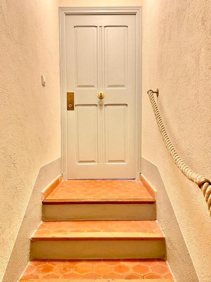 Appartement Chez Camille à Saint-Tropez Extérieur photo